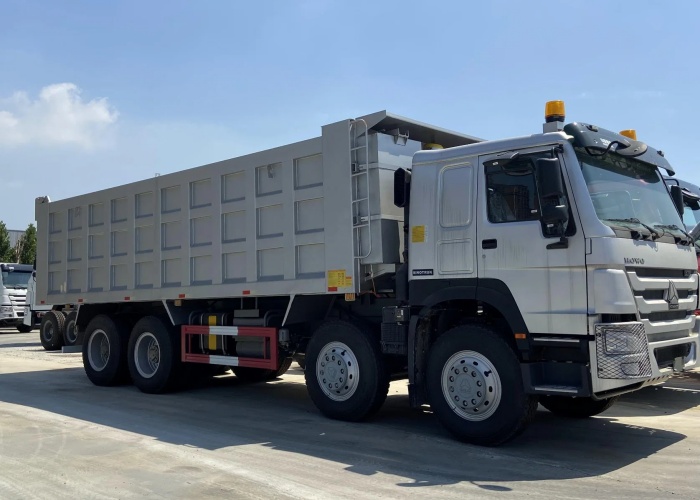 HOWO Dump Truck (8×4, Euro IV, High floor & high roof) HOWO-A7 Tipper