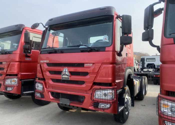 Used China HOWO Tractor Head 6X4 400 HP Transport Truck 10 Wheels Tractor Truck for Sale
